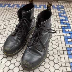 DR. MARTENS 1460 Pascal Virginia Leather Womens Boots